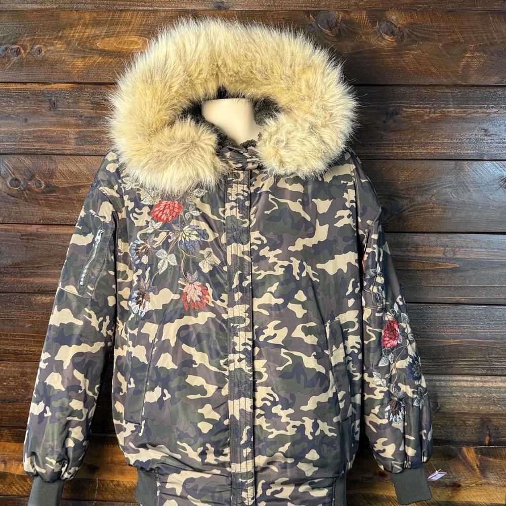 Zara Trafaluc Camouflage Floral Embroidered Hooded‎ Zip Off Fur Coat Womens XS - Picture 3 of 13